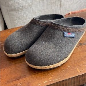 Stegmann clogs size 6